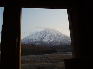 羊蹄山、グスベリプライベートルームより